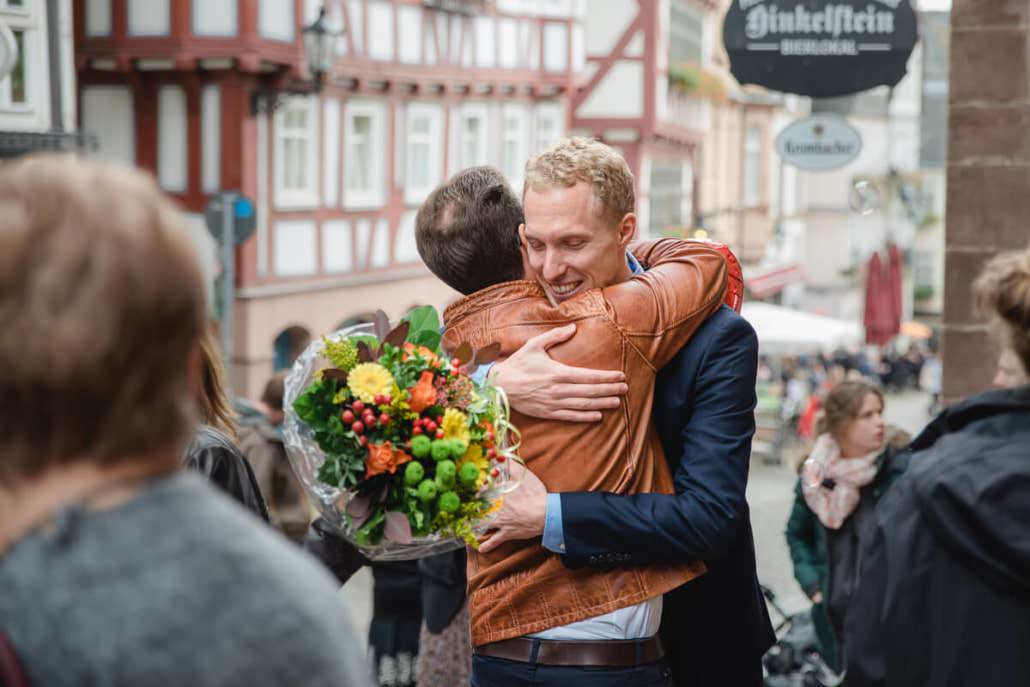 Die Freude beim Wiedersehen nach so langer Zeit.