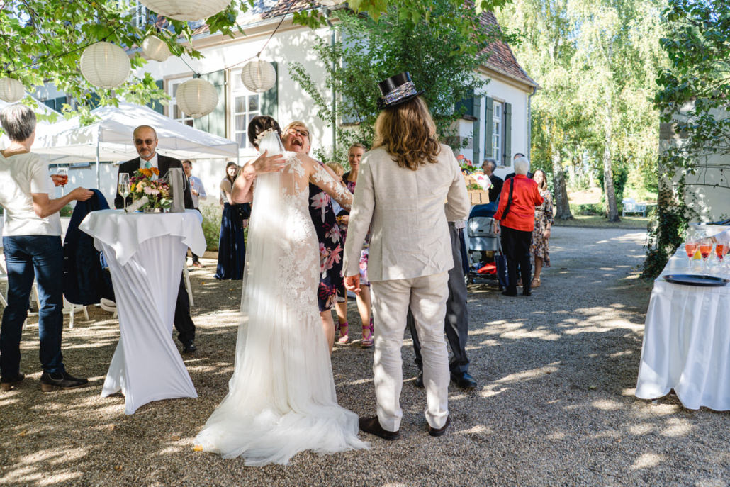 Gratulationen und Gratulaten des Hochzeitspaar