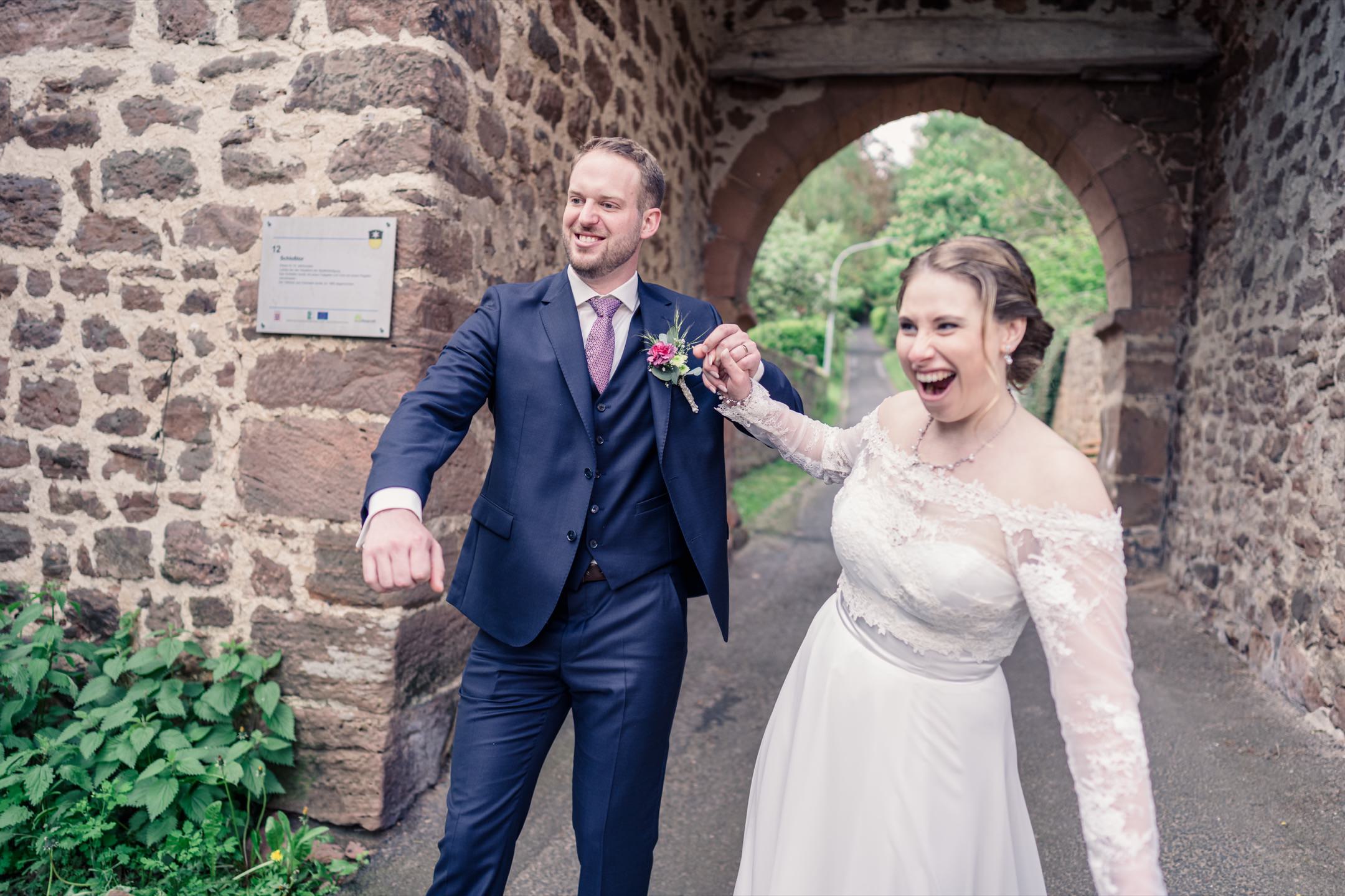 Hochzeit von Jennefer & Dennis im Standesamt Rauschenberg 6